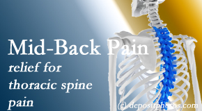 Lombardy Chiropractic Clinic offers gentle chiropractic treatment to relieve mid-back pain in the thoracic spine. 
